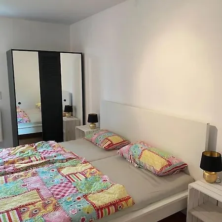 Apartment Schöne In Lage *